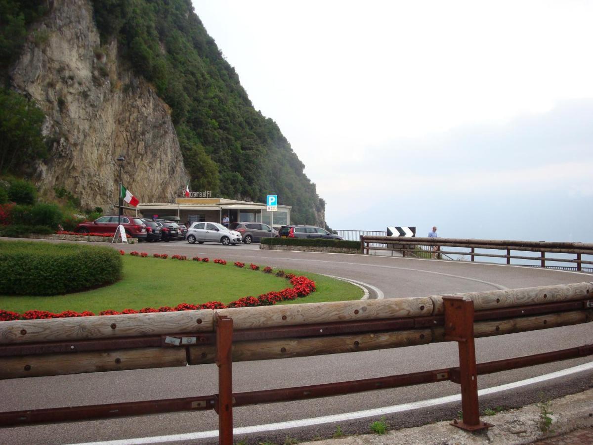 Gardameer-Tignale-Hasewinkel Екстер'єр фото